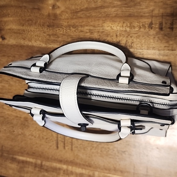 Coach Mercer Satchel 24 Chalk with gunmetal hardware - Picture 12 of 16